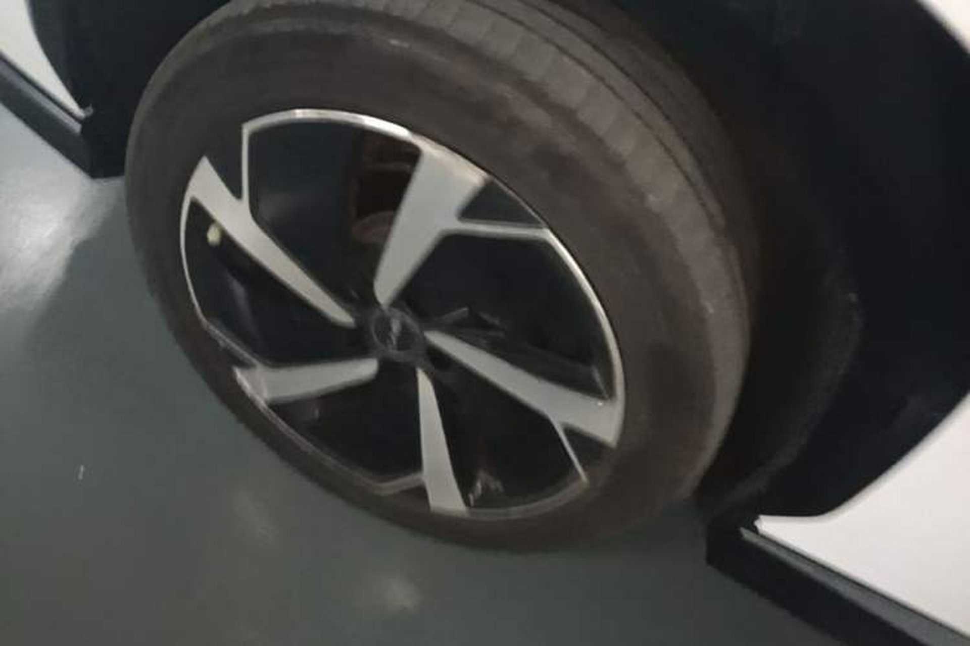 Used BYD Sealion 07 EV 2025 610 Zhihang Edition Right Rear Wheel Hub