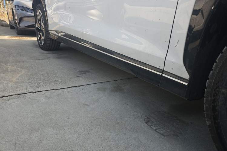 Used BYD Sealion 07 EV 2025 550 All-Wheel Drive Intelligent Driving Version Right Side Sill