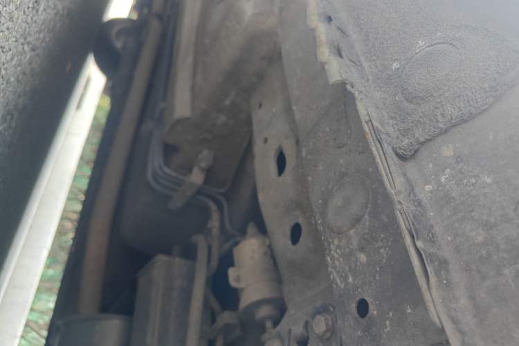 Used BYD Sirui 2013 1.5TID Automatic Prestige Model Chassis Rear Left