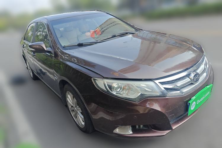 Used BYD Sirui 2013 1.5TID Automatic Prestige Model Front Right 45 Deg