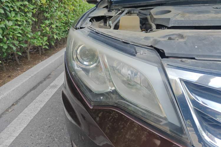 Used BYD Sirui 2013 1.5TID Automatic Prestige Model Right Front Headlight