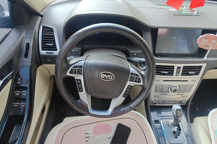 Used BYD Sirui 2013 1.5TID Automatic Prestige Model Steering Wheel