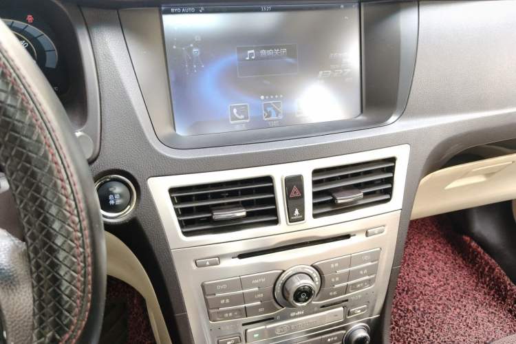 Used BYD Sirui 2013 1.5TID Automatic Prestige Model Audio And AC Panel
