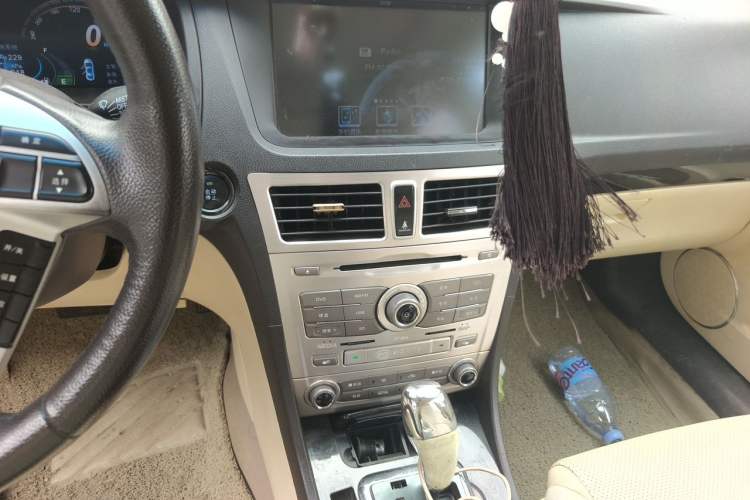 Used BYD Sirui 2013 1.5TID Automatic Prestige Model Audio And AC Panel