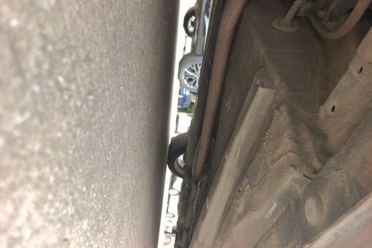 Used BYD Sirui 2013 1.5TID Automatic Prestige Model Chassis Rear Right