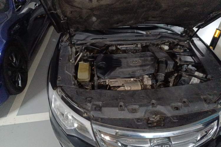 Used BYD Sirui 2013 1.5TID Automatic Prestige Model Engine Bay Right