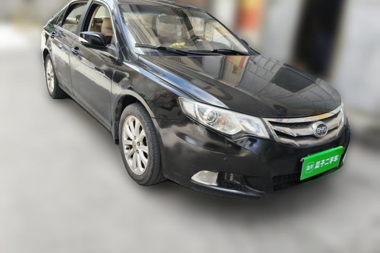 Used BYD Sirui 2013 1.5TID Automatic Prestige Model Front Right 45 Deg