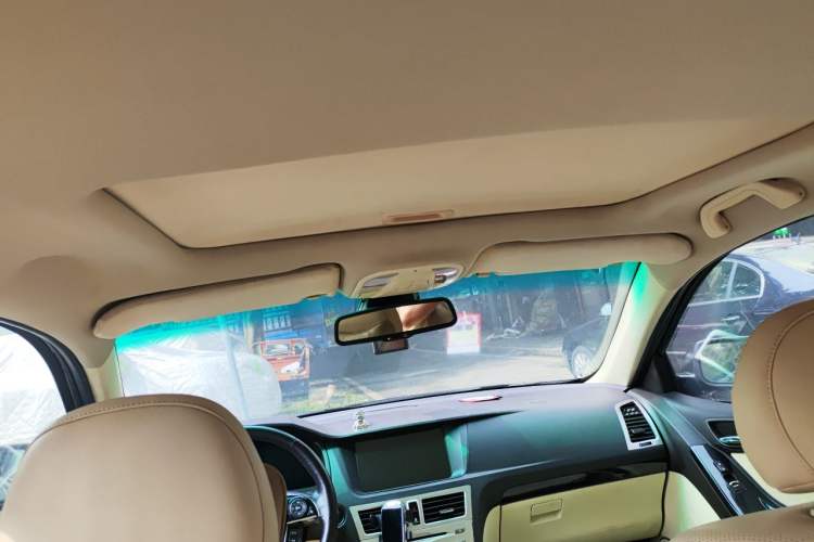 Used BYD Sirui 2013 1.5TID Automatic Prestige Model Headliner