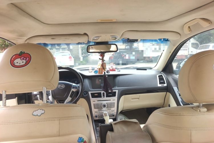 Used BYD Sirui 2013 1.5TID Automatic Prestige Model Headliner