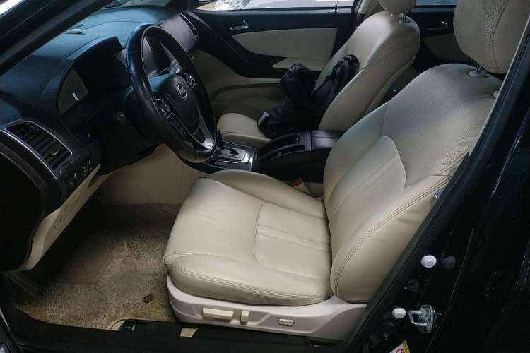 Used BYD Sirui 2013 1.5TID Automatic Prestige Model Left Front Seat