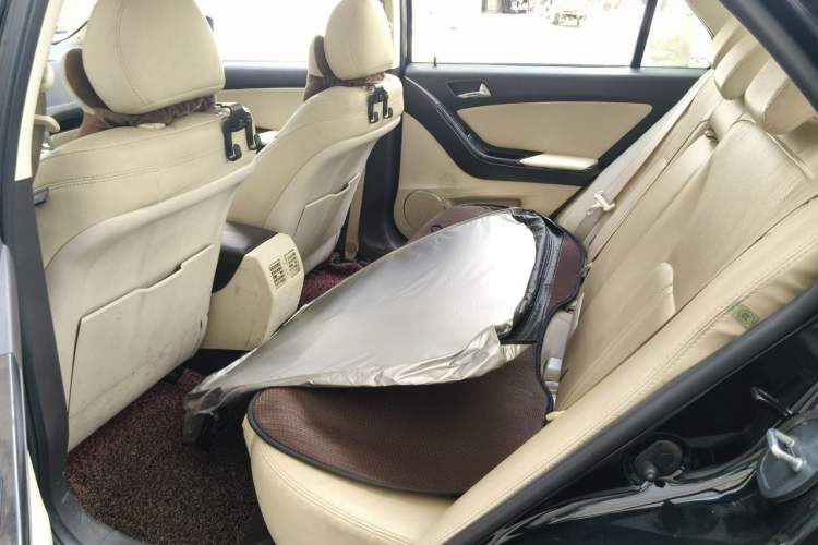 Used BYD Sirui 2013 1.5TID Automatic Prestige Model Left Rear Seat