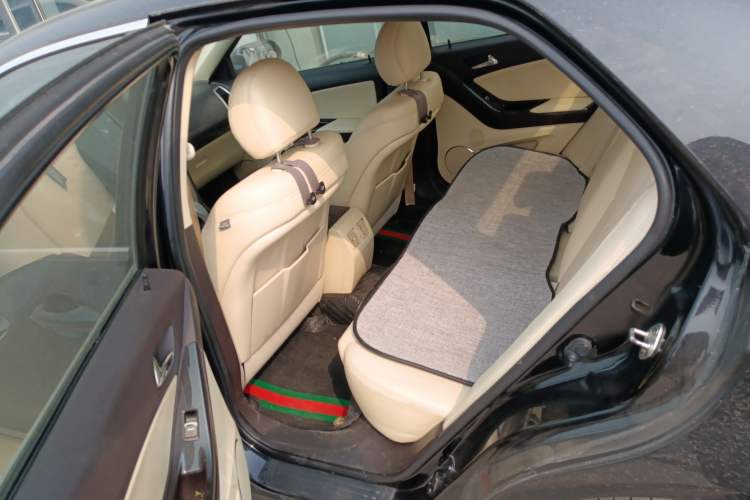 Used BYD Sirui 2013 1.5TID Automatic Prestige Model Left Rear Seat