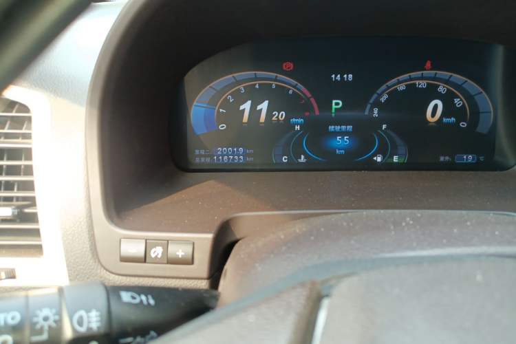 Used BYD Sirui 2013 1.5TID Automatic Prestige Model Odometer Close Up