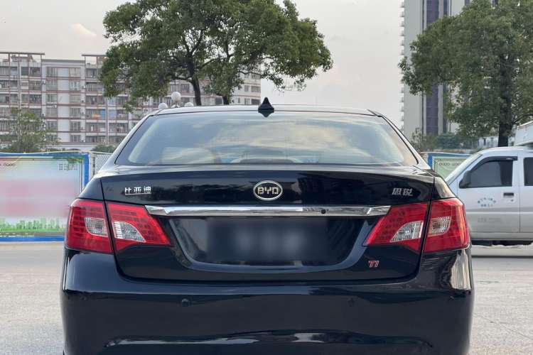 Used BYD Sirui 2013 1.5TI Manual Luxury Model Rear