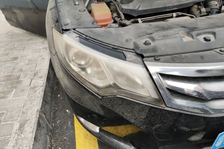 Used BYD Sirui 2013 1.5TID Automatic Prestige Model Right Front Headlight