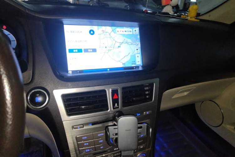 Used BYD Sirui 2013 1.5TID Automatic Prestige Model Audio And AC Panel