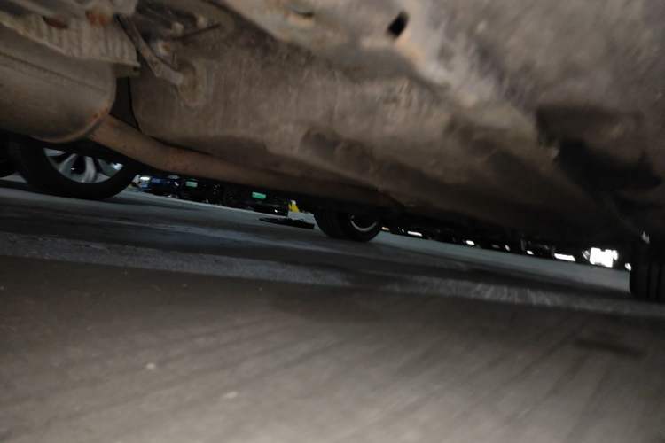 Used BYD Sirui 2013 1.5TID Automatic Prestige Model Chassis Rear Right