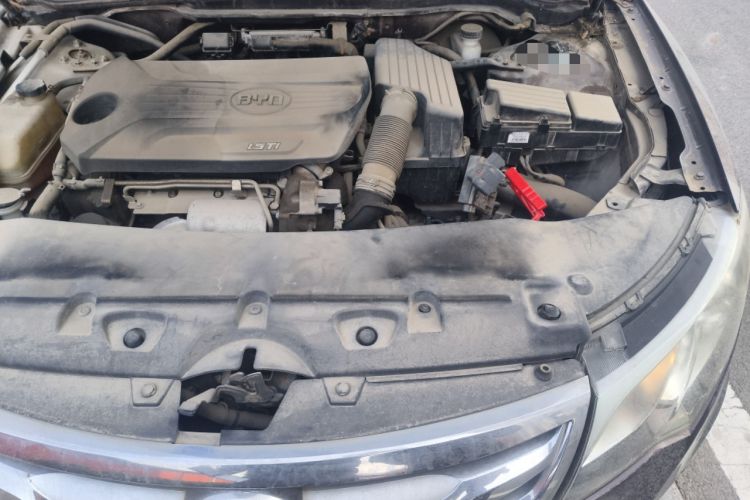 Used BYD Sirui 2013 1.5TI Manual Luxury Model Engine Bay Left