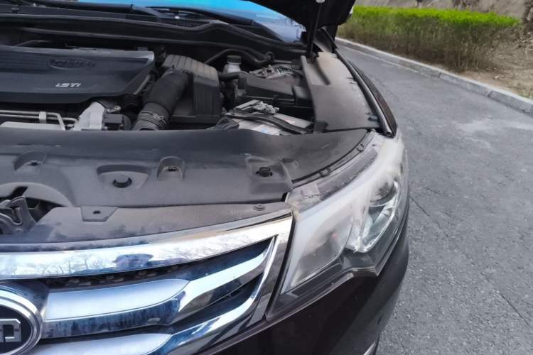Used BYD Sirui 2013 1.5TI Manual Luxury Model Engine Bay Left