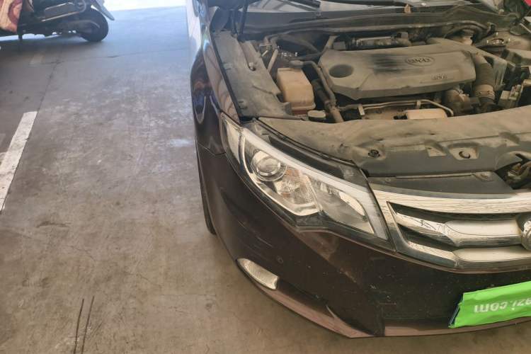 Used BYD Sirui 2013 1.5TID Automatic Prestige Model Engine Bay Right