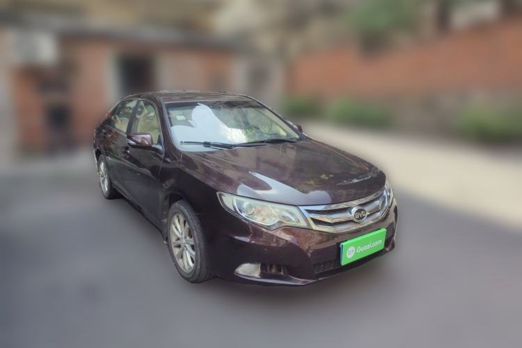 Used BYD Sirui 2013 1.5TID Automatic Prestige Model Front Right 45 Deg