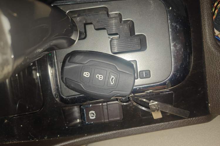 Used BYD Sirui 2013 1.5TID Automatic Prestige Model Interior 1