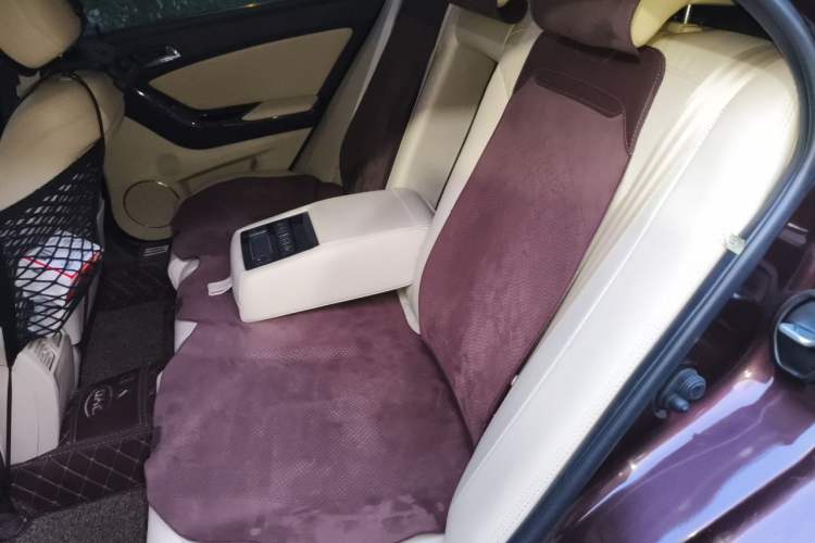 Used BYD Sirui 2013 1.5TI Manual Luxury Model Left Rear Seat