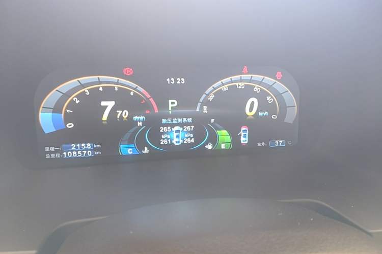 Used BYD Sirui 2013 1.5TID Automatic Prestige Model Odometer Close Up