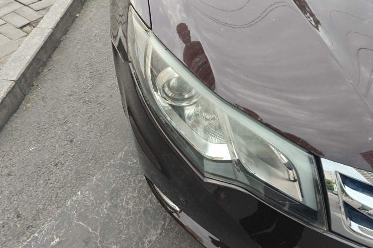 Used BYD Sirui 2013 1.5TI Manual Luxury Model Right Front Headlight