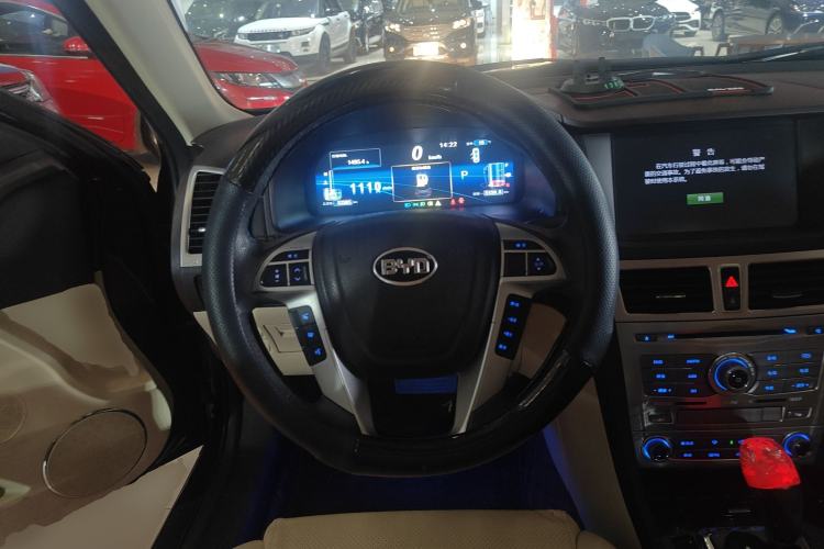 Used BYD Sirui 2013 1.5TID Automatic Prestige Model Steering Wheel