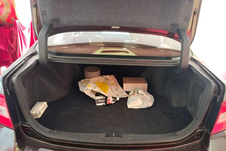 Used BYD Sirui 2013 1.5TID Automatic Prestige Model Trunk