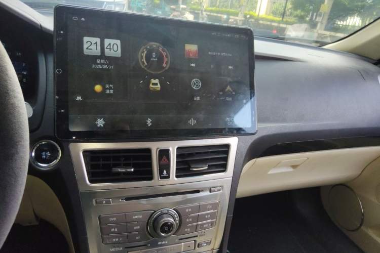 Used BYD Sirui 2013 1.5TID Automatic Prestige Model Audio And AC Panel