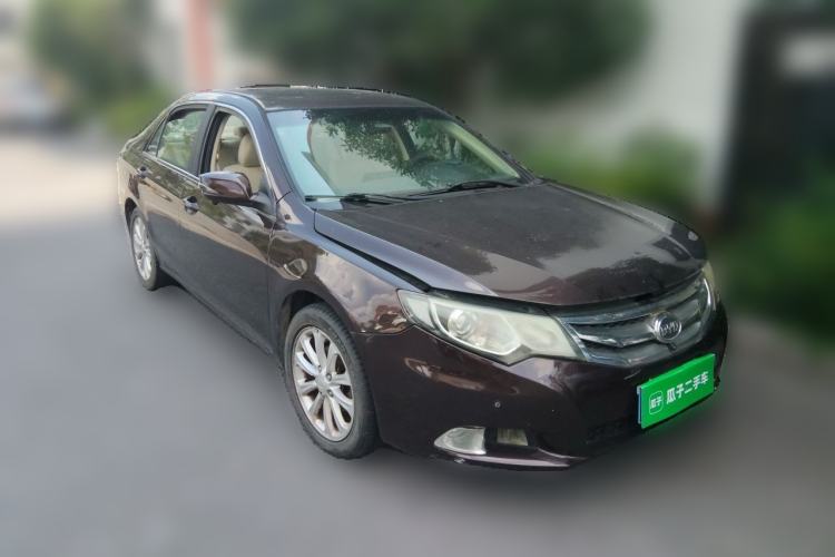 Used BYD Sirui 2013 1.5TID Automatic Prestige Model Front Right 45 Deg