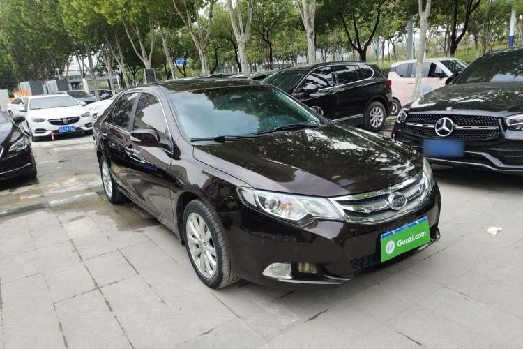 Used BYD Sirui 2013 1.5TID Automatic Prestige Model Front Right 45 Deg