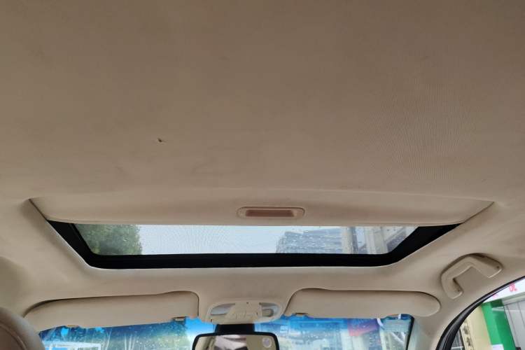 Used BYD Sirui 2013 1.5TID Automatic Prestige Model Headliner