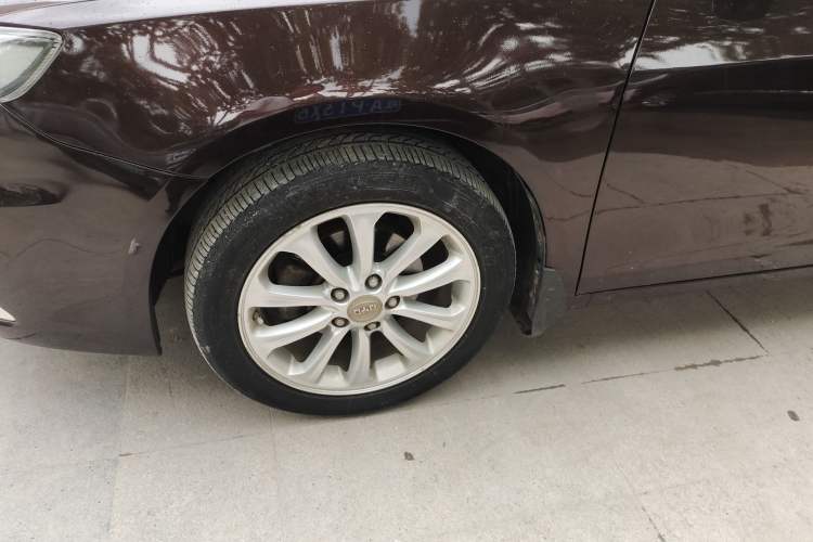 Used BYD Sirui 2013 1.5TID Automatic Prestige Model Left Front Wheel Hub