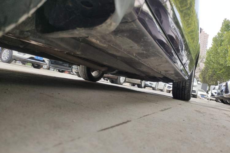 Used BYD Sirui 2013 1.5TID Automatic Prestige Model Left Side Sill