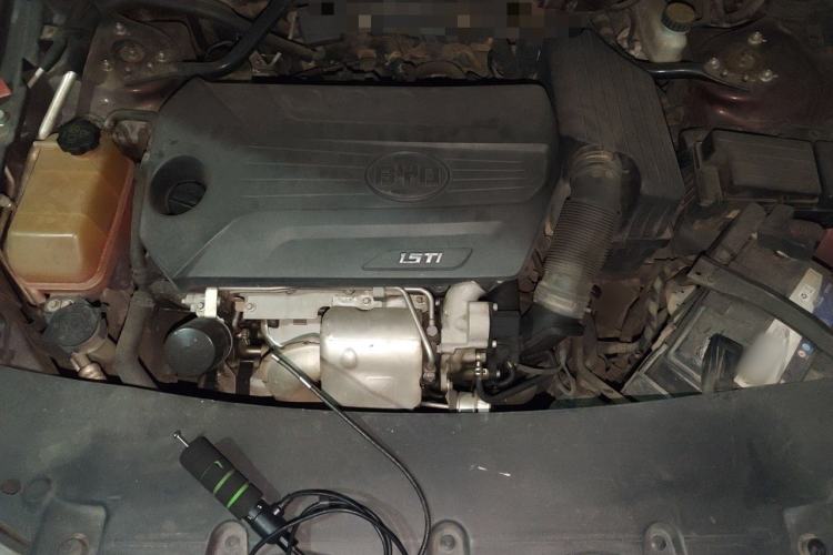 Used BYD Sirui 2013 1.5TI Manual Luxury Model Engine Bay