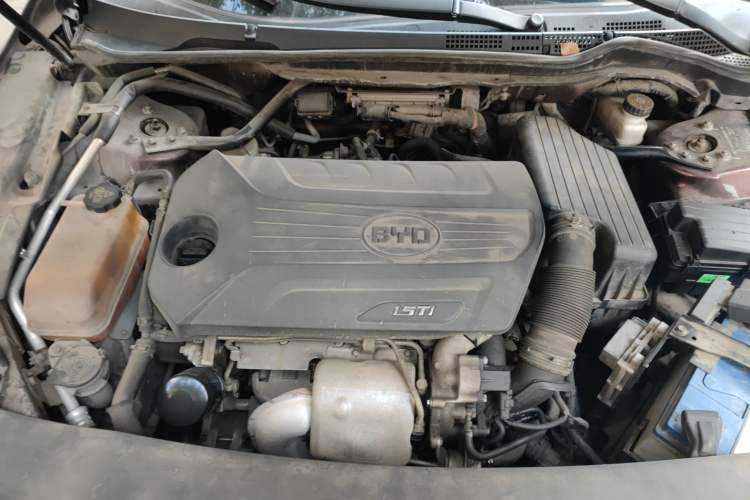 Used BYD Sirui 2013 1.5TID Automatic Prestige Model Engine Bay