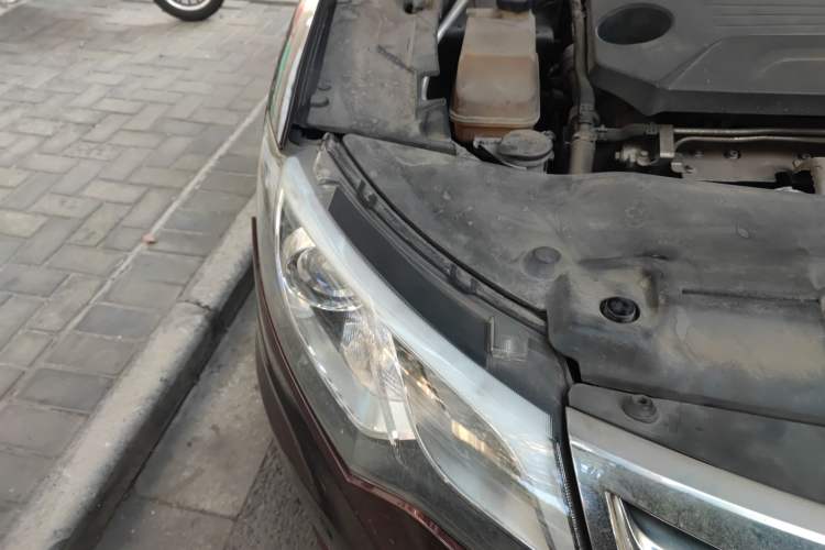 Used BYD Sirui 2013 1.5TID Automatic Prestige Model Engine Bay Right