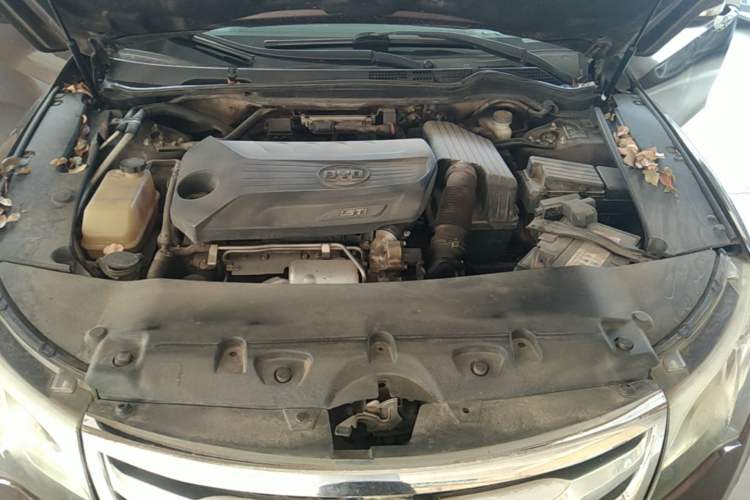Used BYD Sirui 2013 1.5TI Manual Luxury Model Engine Bay