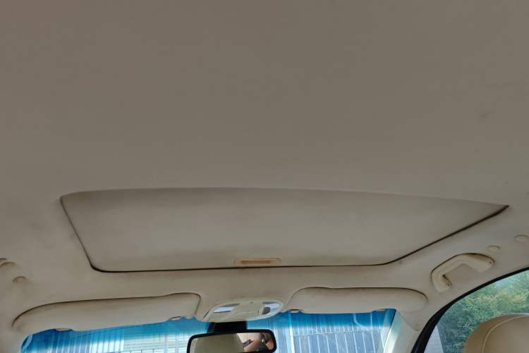 Used BYD Sirui 2013 1.5TID Automatic Prestige Model Headliner