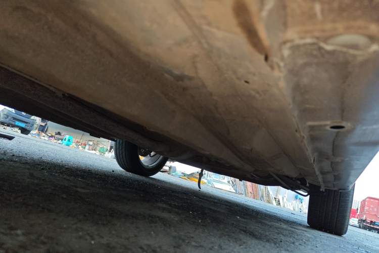 Used BYD Sirui 2013 1.5TID Automatic Prestige Model Left Side Sill