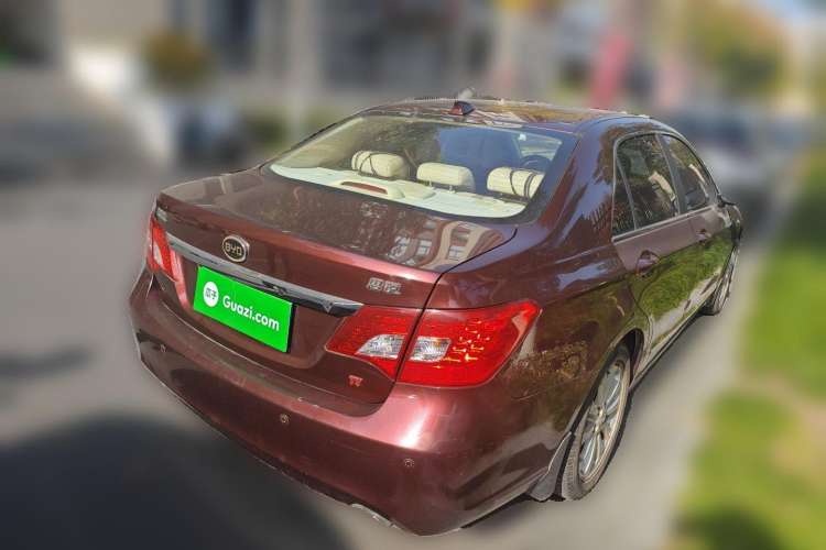 Used BYD Sirui 2013 1.5TI Manual Luxury Model Rear Right 45 Deg