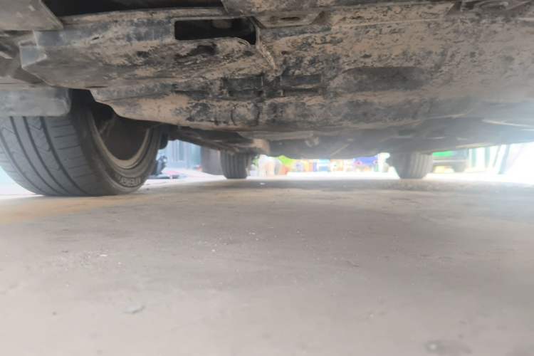 Used BYD Sirui 2013 1.5TID Automatic Prestige Model Chassis Front Right