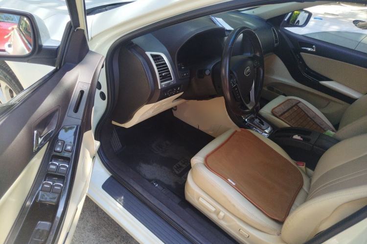 Used BYD Sirui 2013 1.5TID Automatic Prestige Model Driver Seat