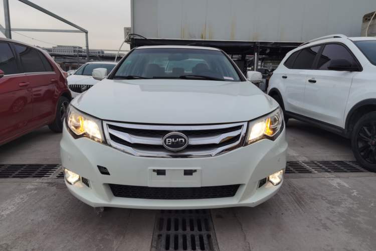 Used BYD Sirui 2013 1.5TID Automatic Prestige Model Front