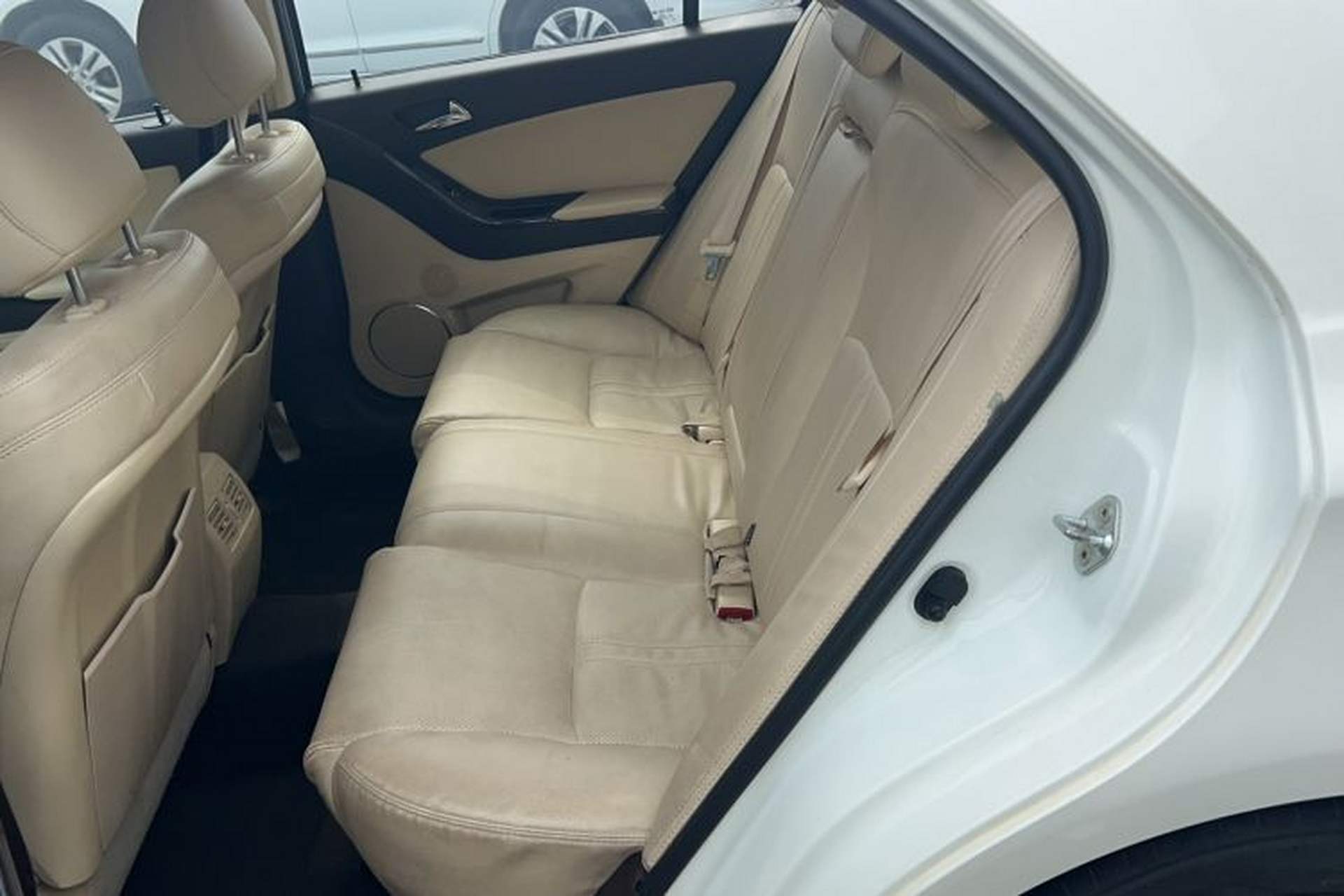 Used BYD Sirui 2013 1.5TID Automatic Prestige Model Interior 1