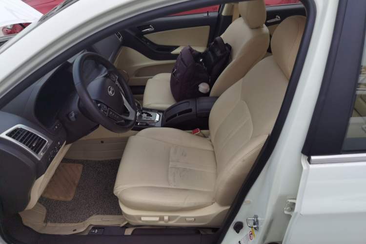 Used BYD Sirui 2013 1.5TID Automatic Prestige Model Left Front Seat