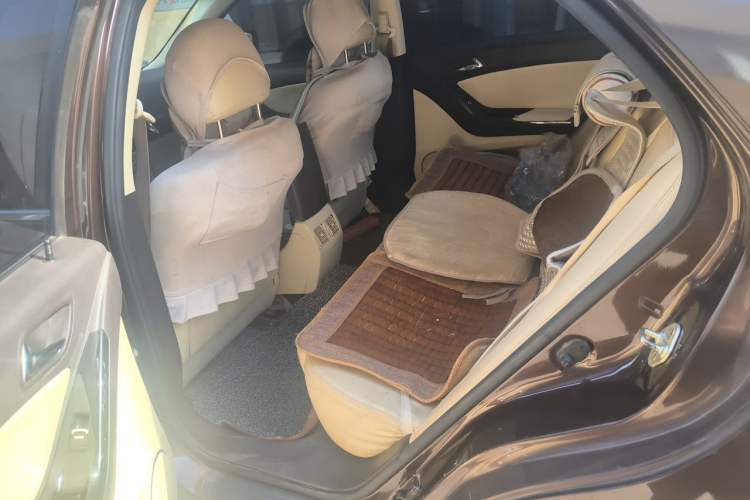 Used BYD Sirui 2013 1.5TID Automatic Prestige Model Left Rear Seat